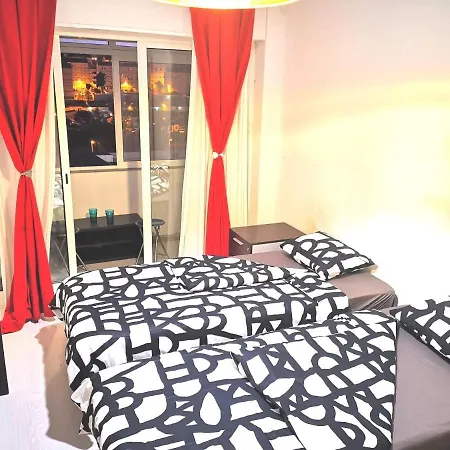 Affittacamere Twin Sharing Furnished Near The River And Brao De Prata Station *